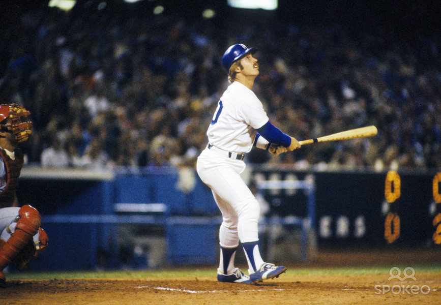Los Angeles Dodgers Ron Cey in action, hitting home run vs New